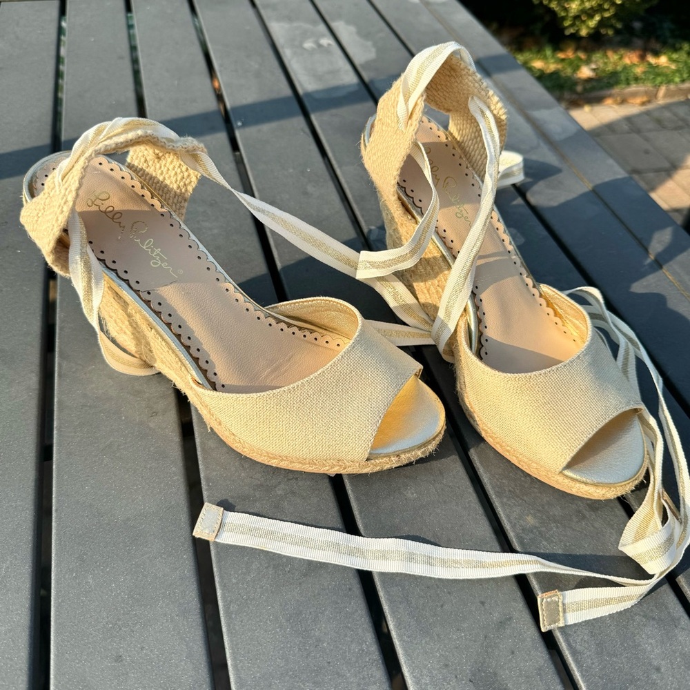 Lilly Pulitzer - Women’s (Sz 7) Alyssa Gold Canvas Espadrilles Wedge Heels Shoes